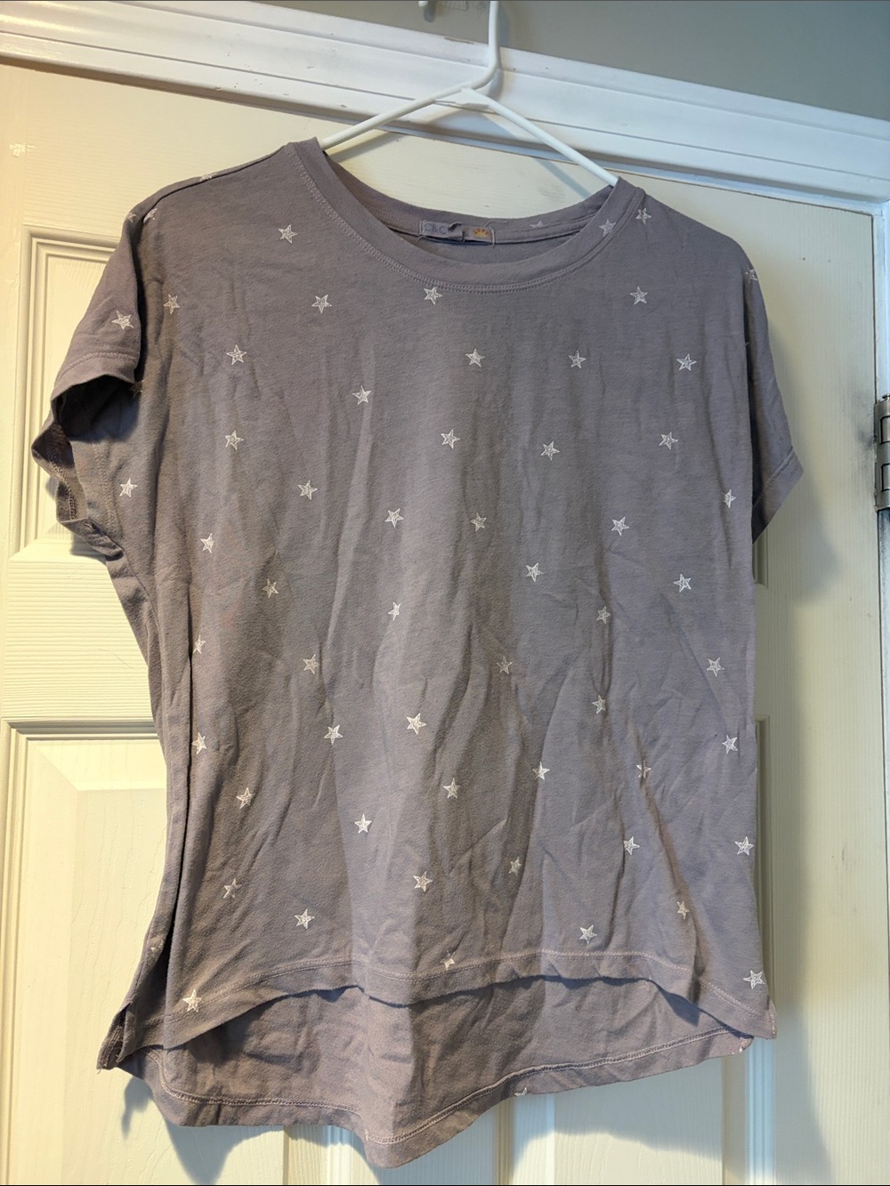 C&C California Lavender Star Short Sleeve Tee in M